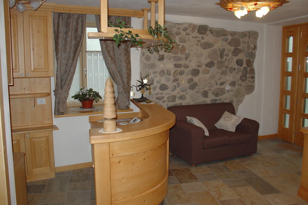 Farm stay Agritur Al Canyon Cloz